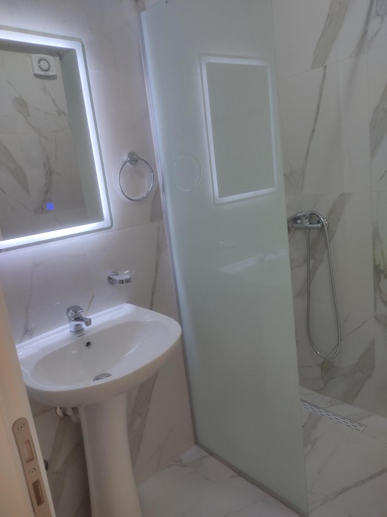 Lukova Center Apartments Екстер'єр фото